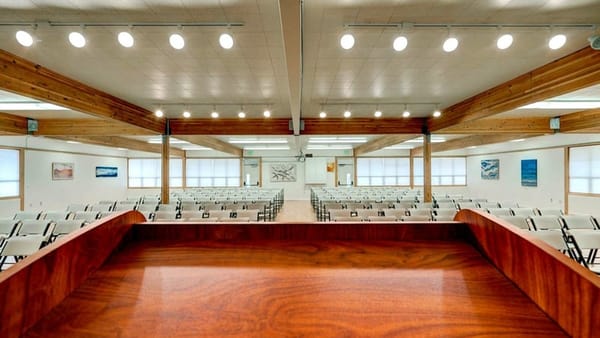 Events in Minutes vs Giggster: 2026 comparison for booking event spaces and vendors